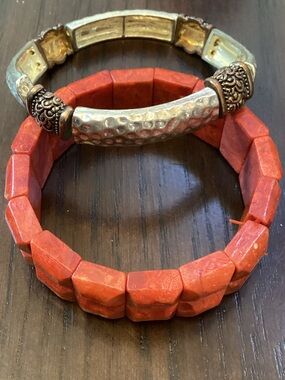Coral Red Chunky Bead Stretch Bracelet